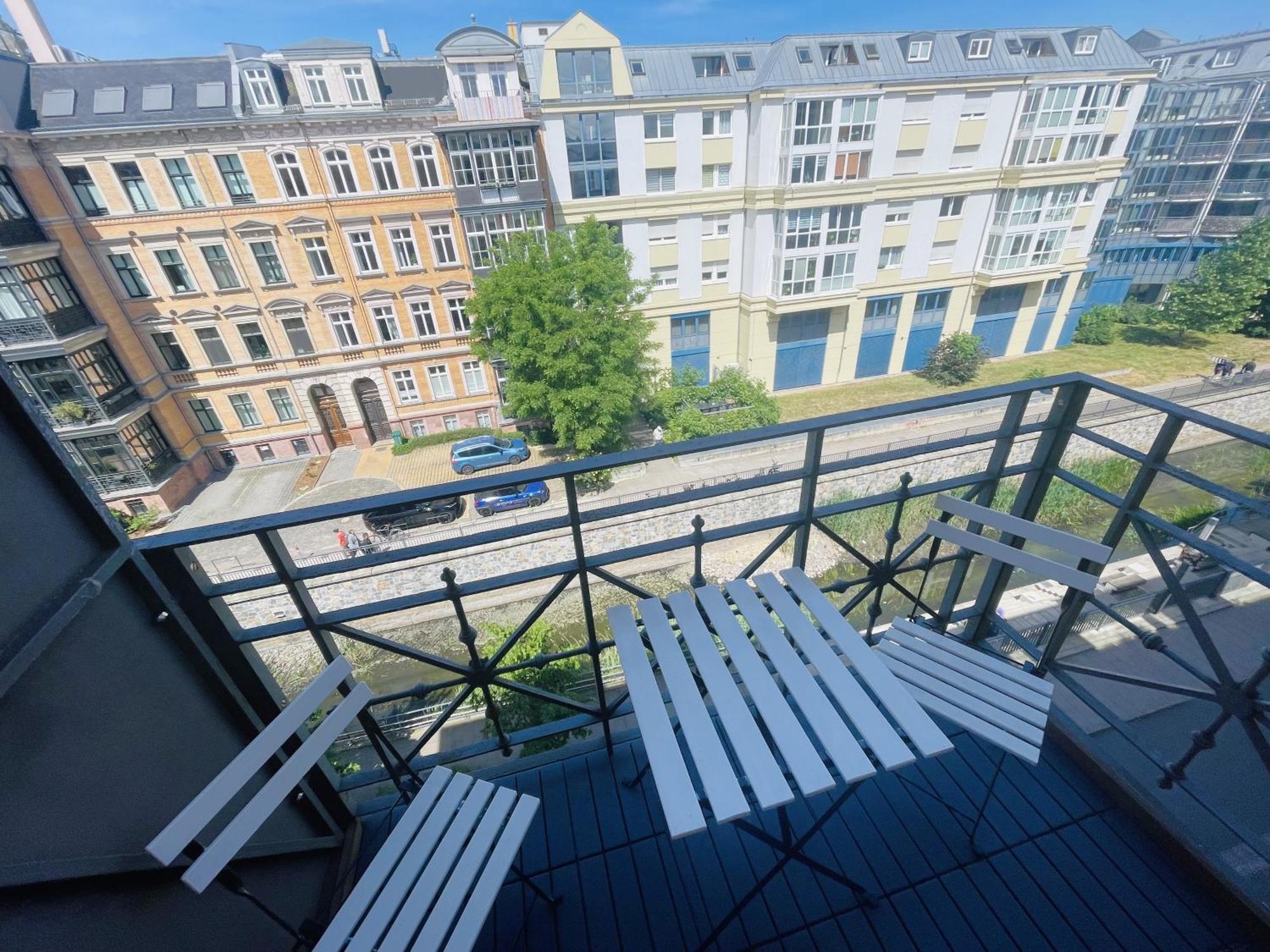 Innenstadt Refugium In Ruhiger Wasserlage+Balkon Leipzig Luaran gambar